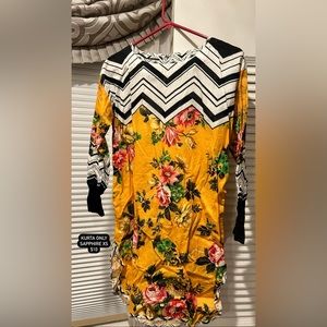 Sapphire kurta shirt only size XS $10